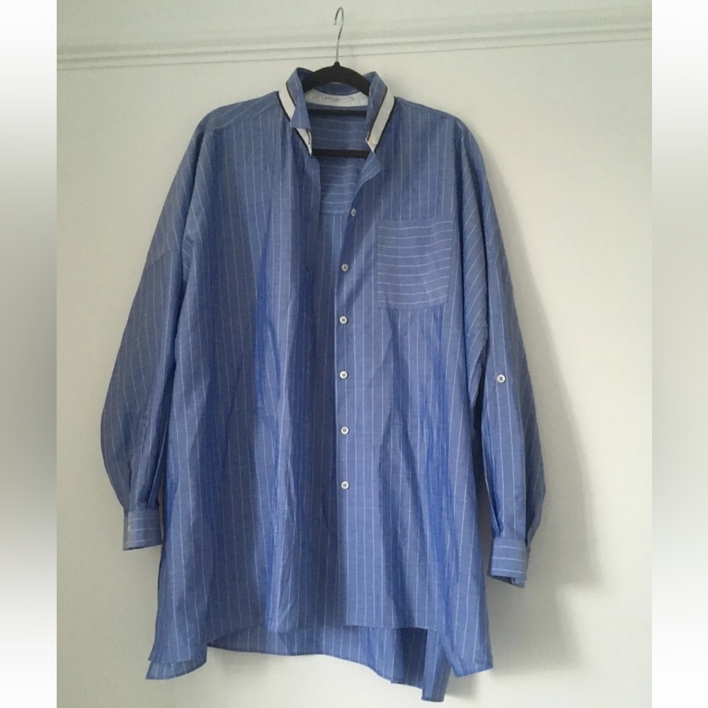 Brunello Cucinelli blouse nwt. Beautiful!